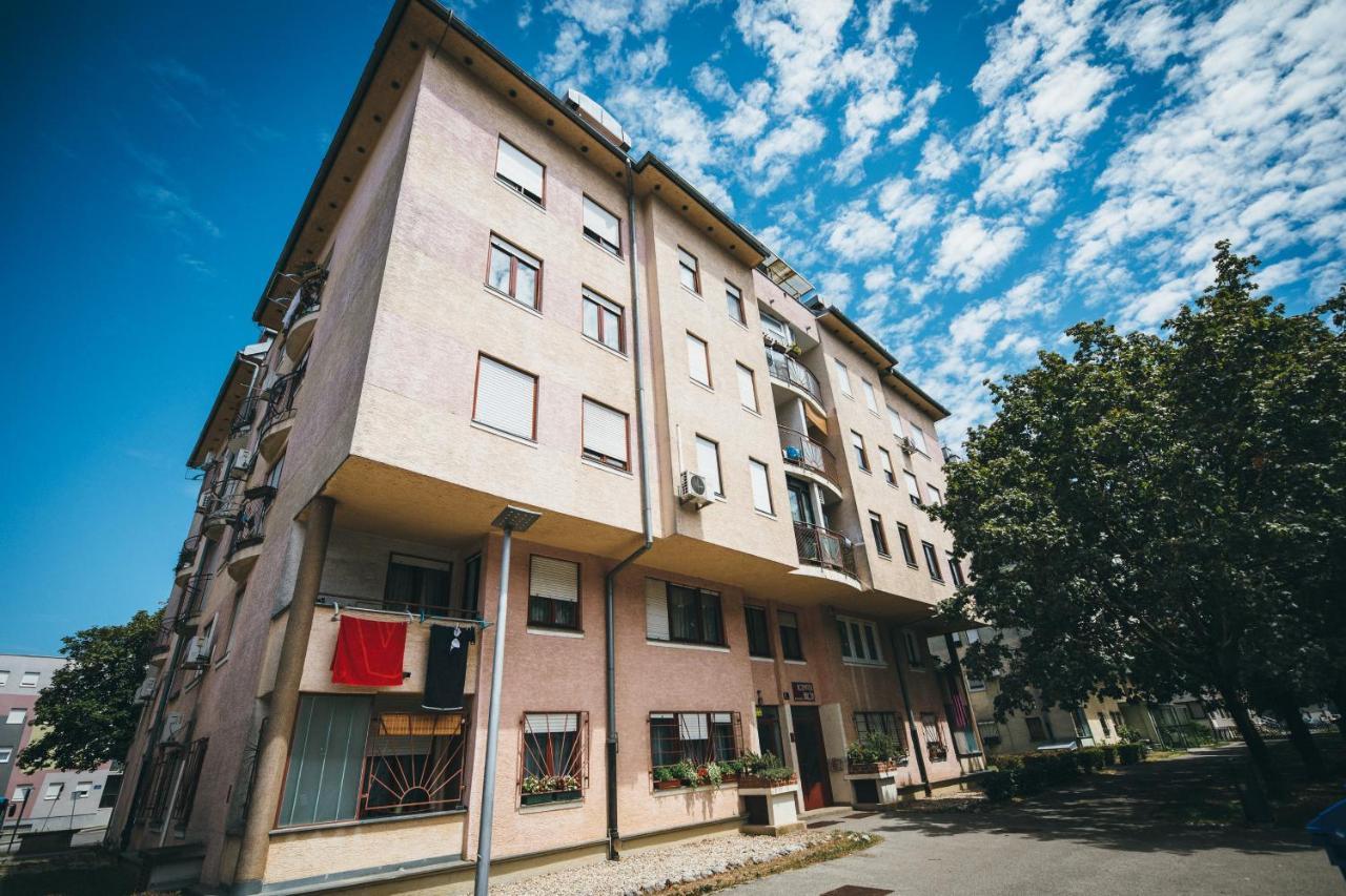 Iva Apartment Загреб Екстериор снимка